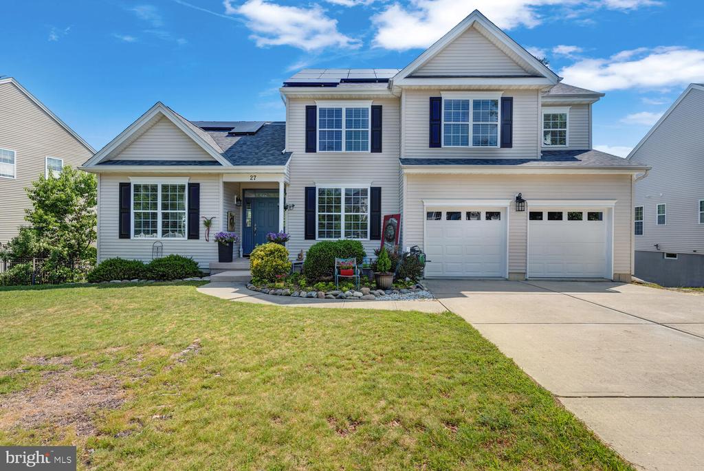 27 WATERS EDGE DRIVE