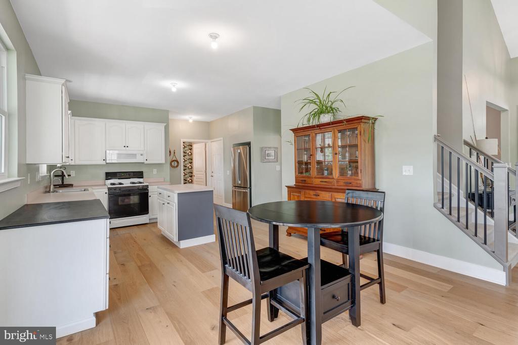 27 WATERS EDGE DRIVE
