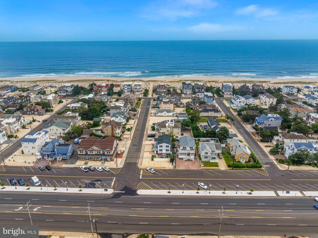 6203 LONG BEACH BLVD