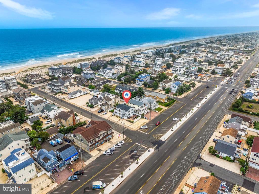 6203 LONG BEACH BLVD