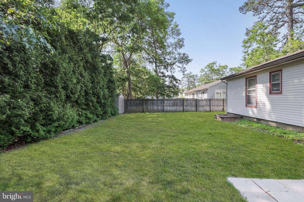 1618 WHITCOMB ROAD