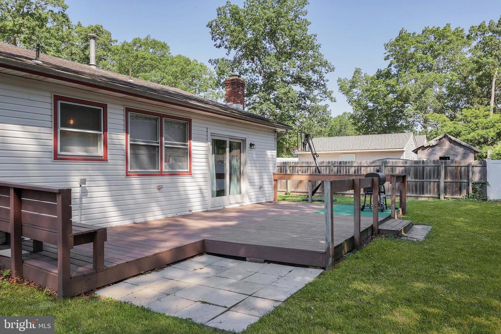 1618 WHITCOMB ROAD