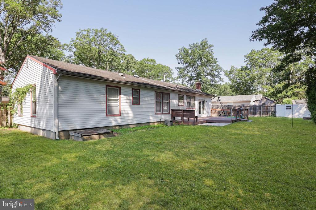 1618 WHITCOMB ROAD