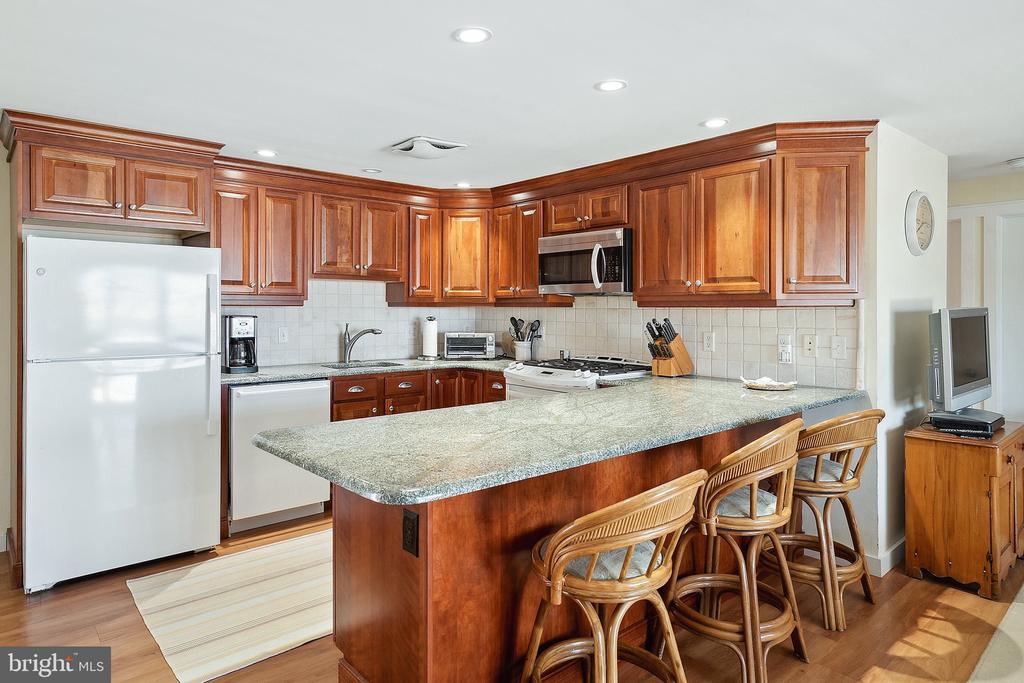 13 ANDERSON DRIVE