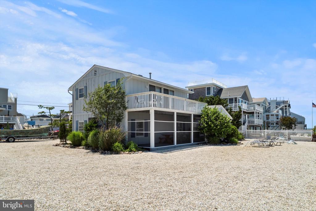 13 ANDERSON DRIVE