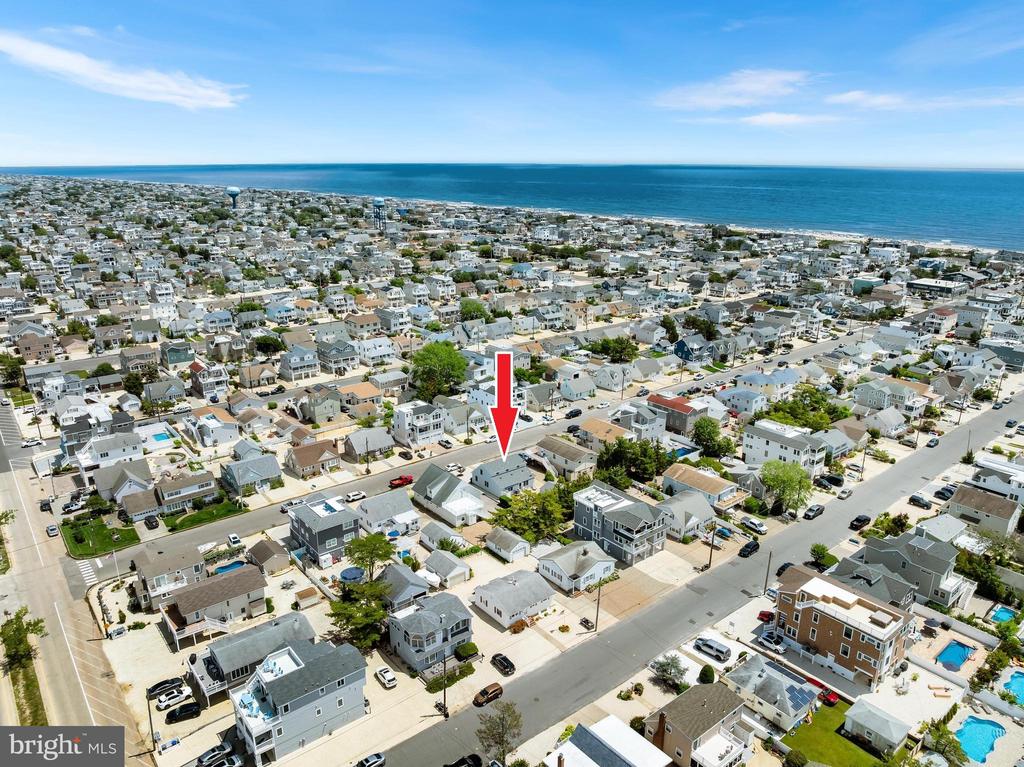 272 N 2ND STREET