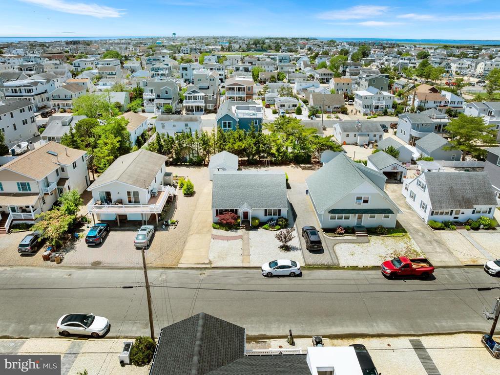 272 N 2ND STREET