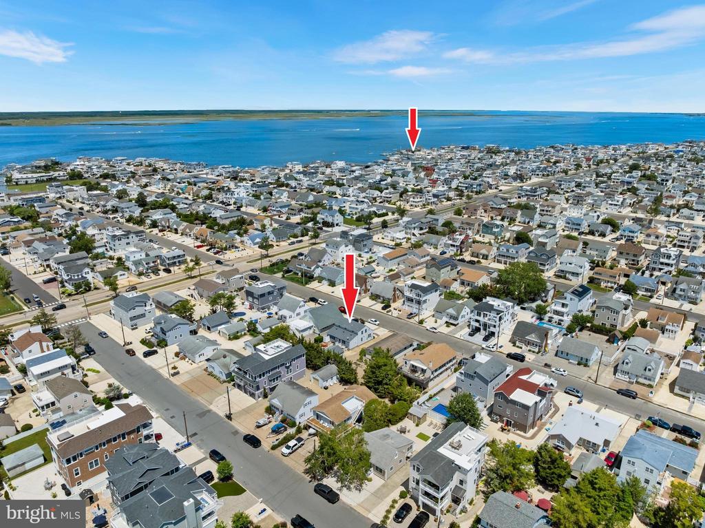 272 N 2ND STREET