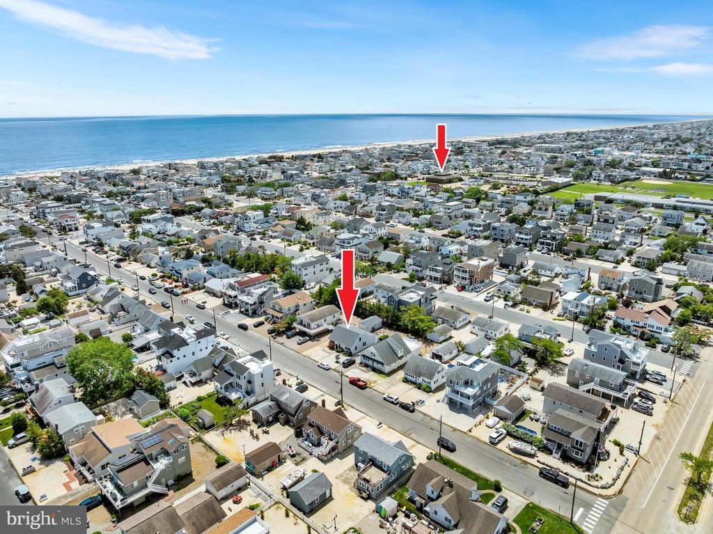 272 N 2ND STREET
