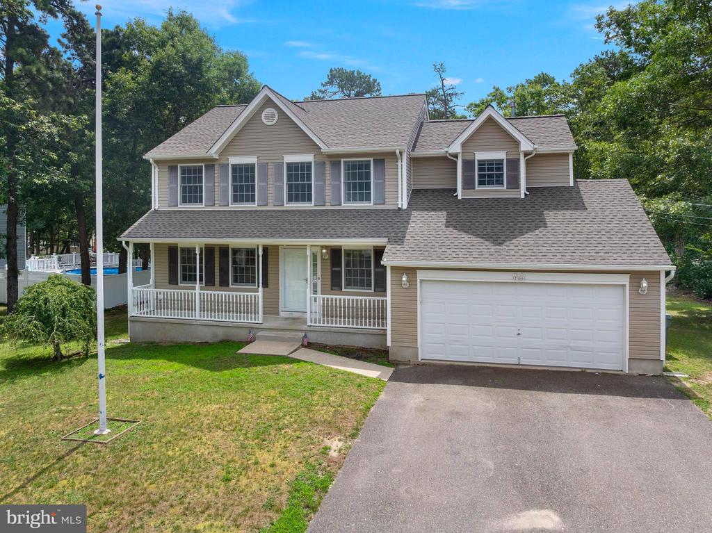 746 RAILROAD DRIVE