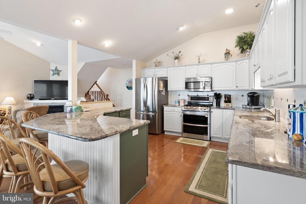 15 W 13 STREET W Unit: U-2