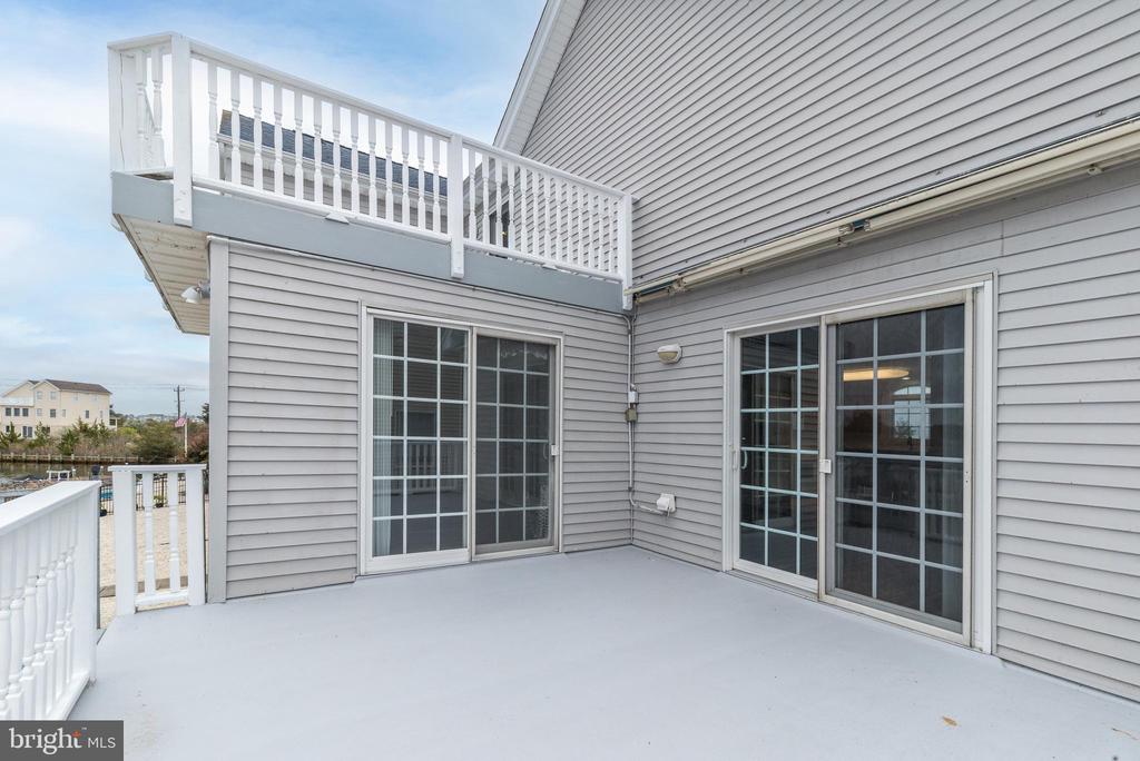 10 SEA ISLE DRIVE