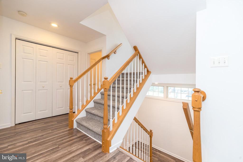 10 SEA ISLE DRIVE