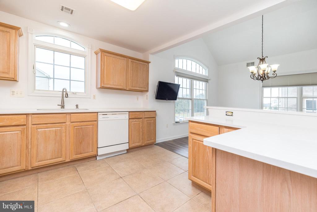 10 SEA ISLE DRIVE