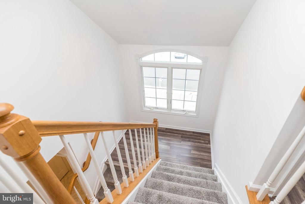 10 SEA ISLE DRIVE