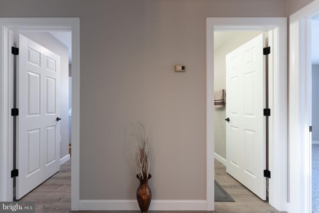 5 GREENMEADOW LANE