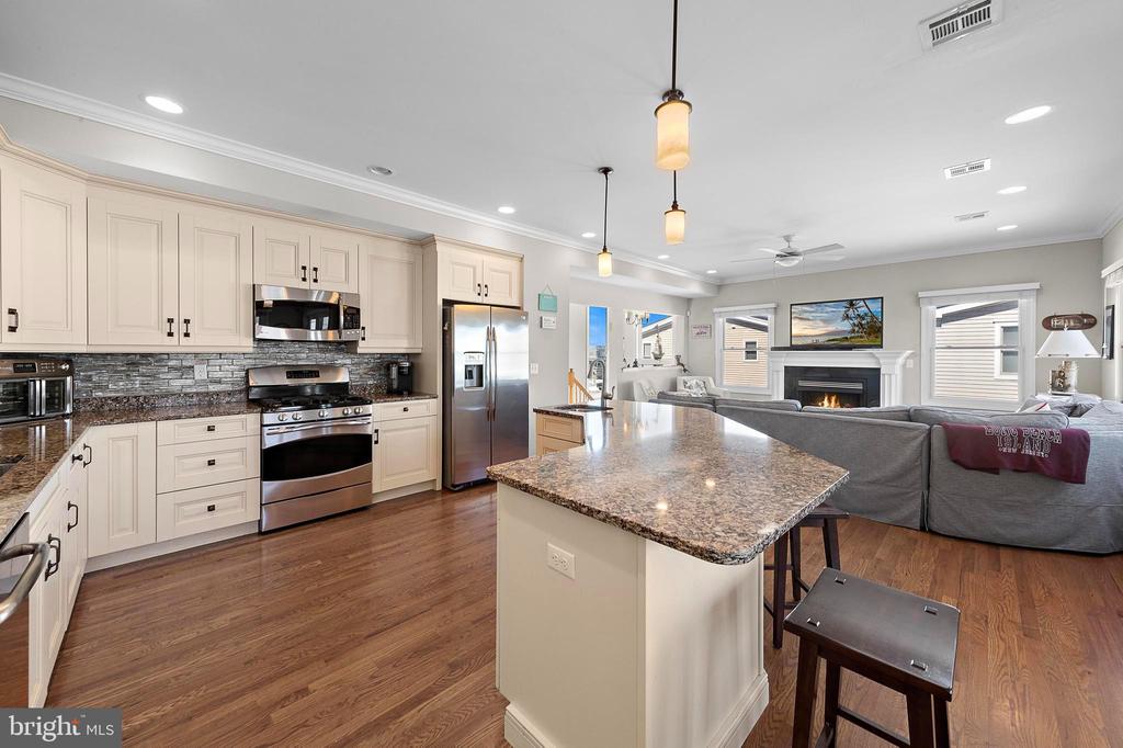 109 W 26 STREET