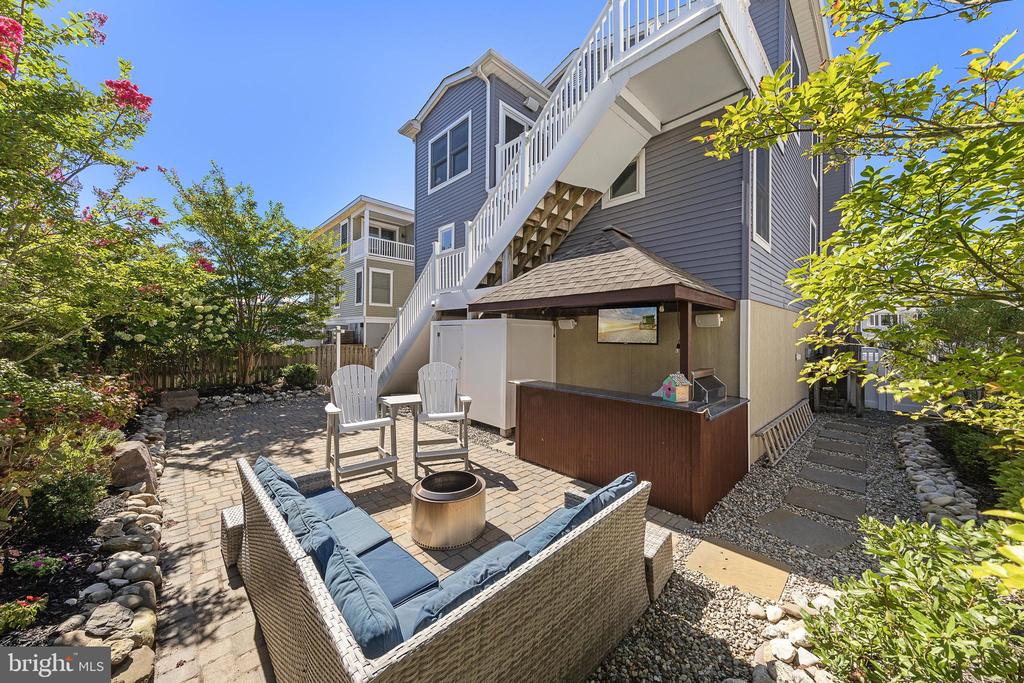 109 W 26 STREET
