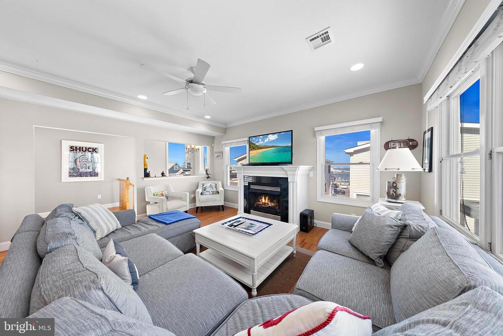 109 W 26 STREET