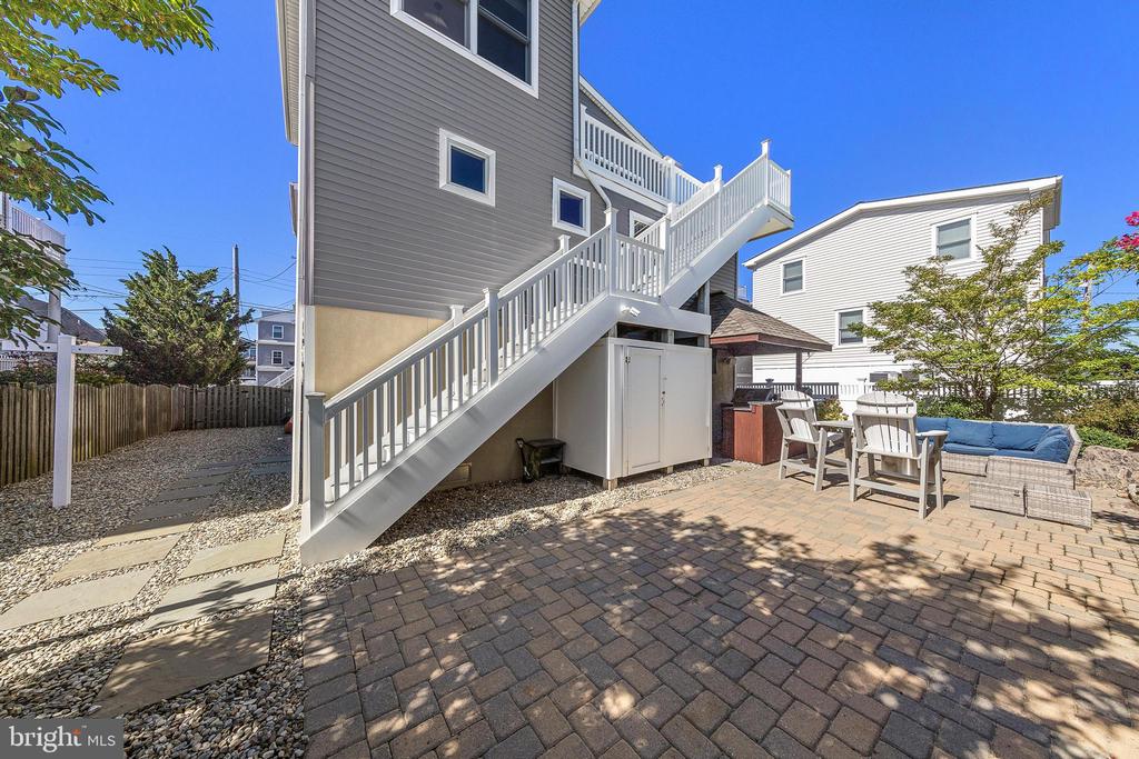 109 W 26 STREET