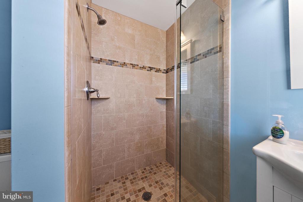 109 W 26 STREET