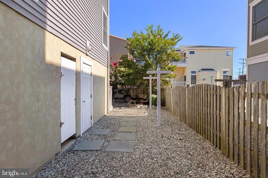 109 W 26 STREET