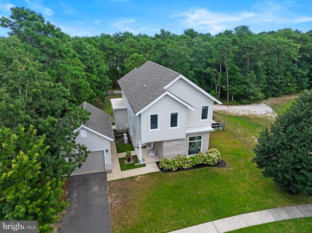 299 HAWTHORNE LANE