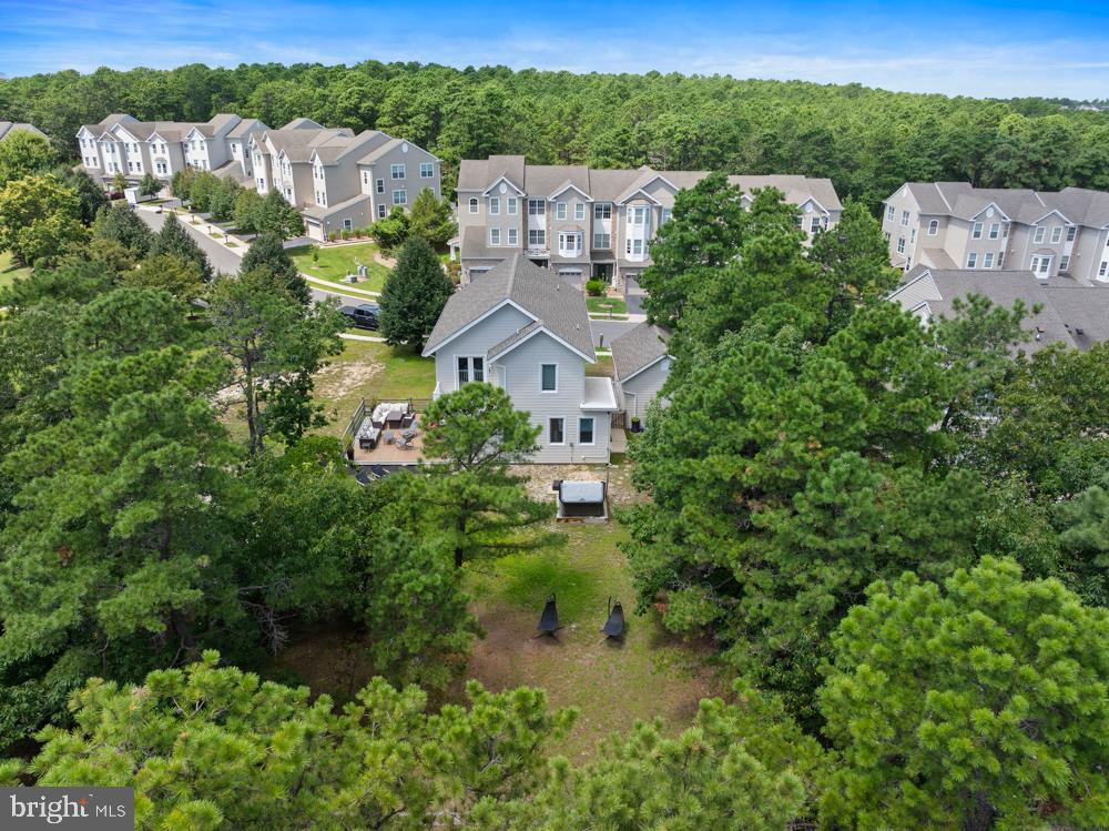 299 HAWTHORNE LANE