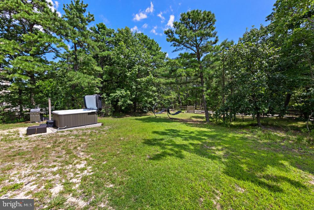 299 HAWTHORNE LANE