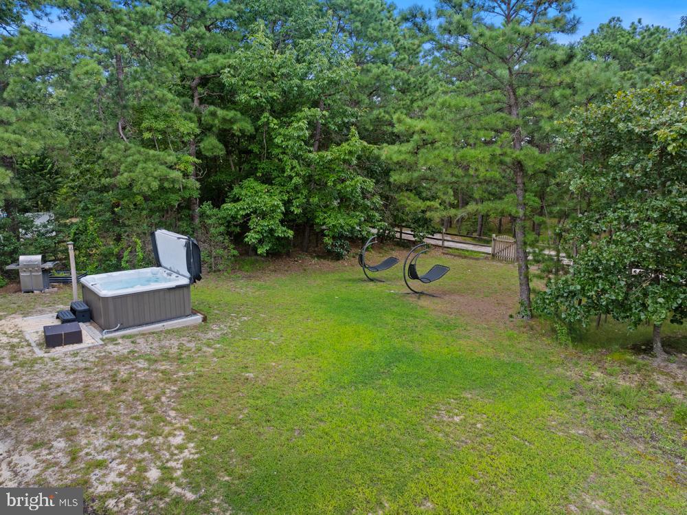 299 HAWTHORNE LANE