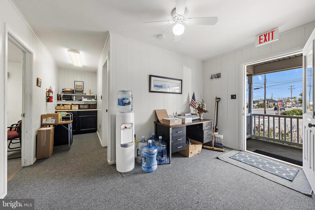 2 E 79TH STREET