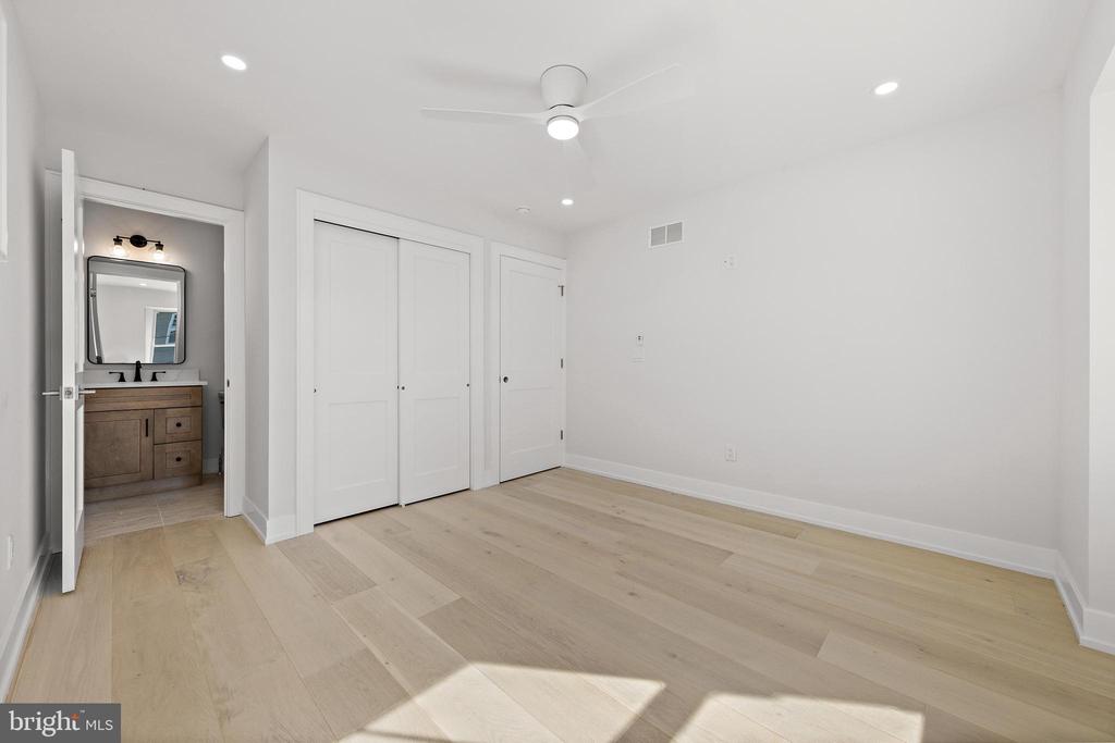 21 WEBSTER AVENUE