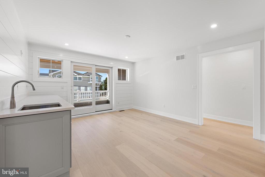 21 WEBSTER AVENUE