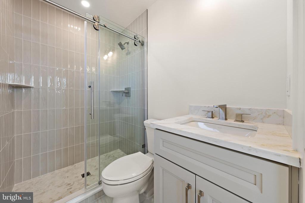 21 WEBSTER AVENUE