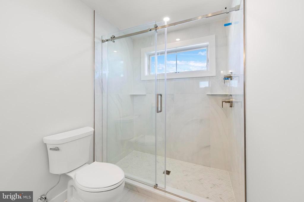 21 WEBSTER AVENUE
