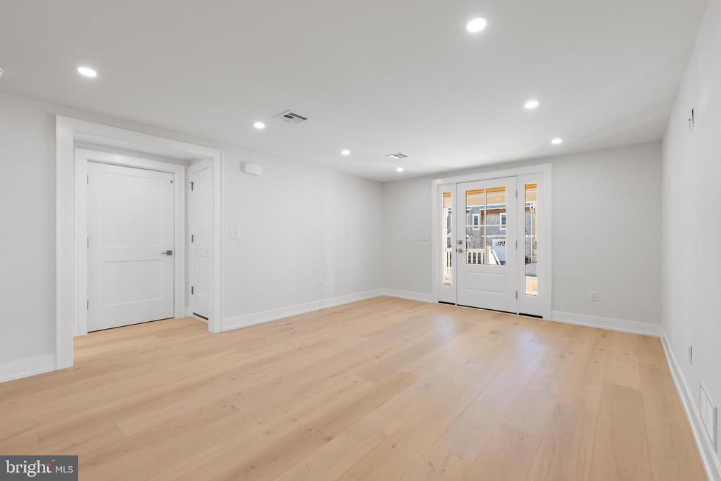21 WEBSTER AVENUE