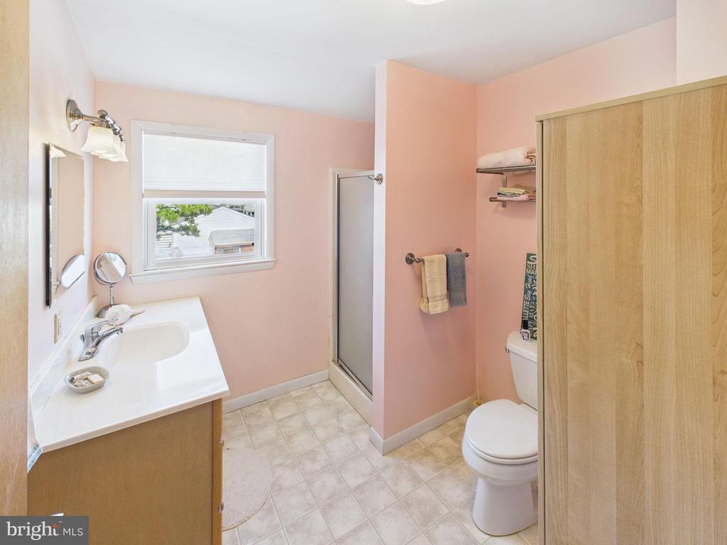 333 N 5TH STREET