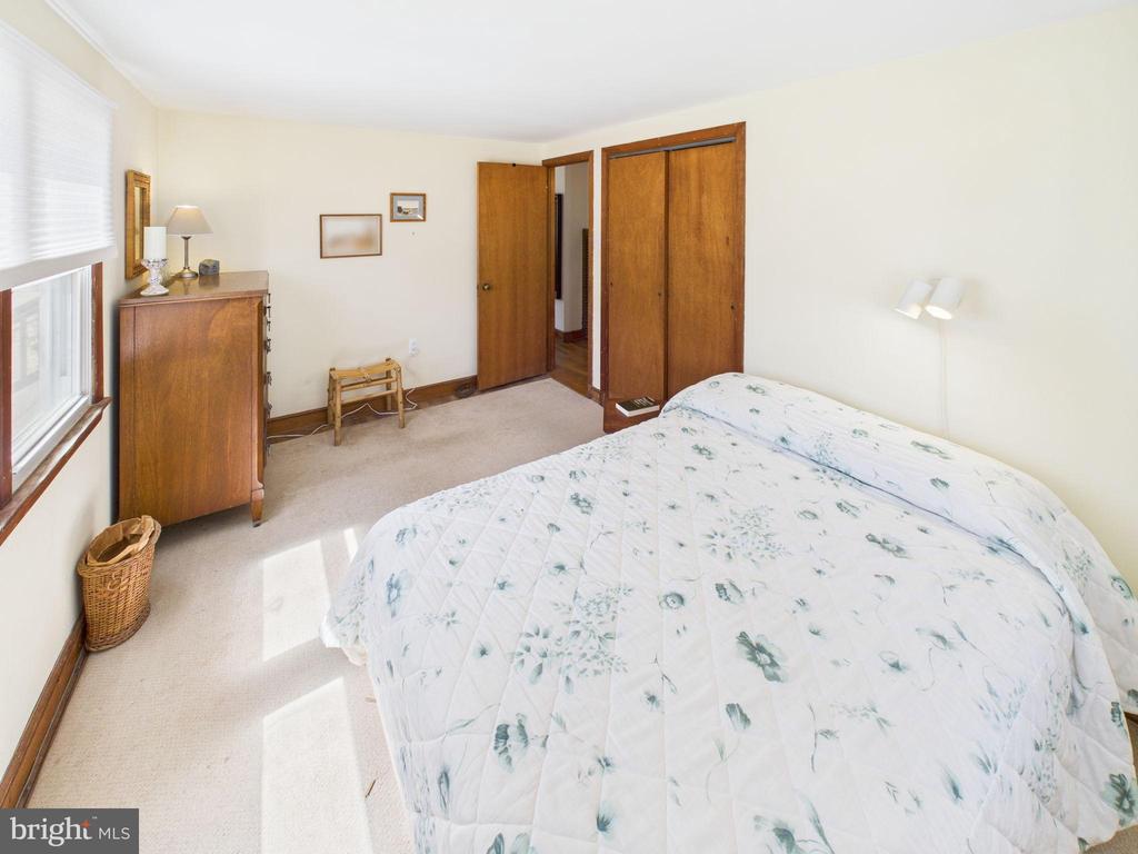 333 N 5TH STREET