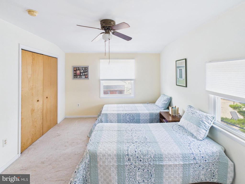 333 N 5TH STREET