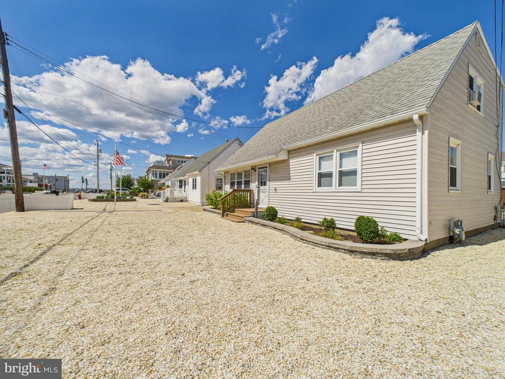 333 N 5TH STREET