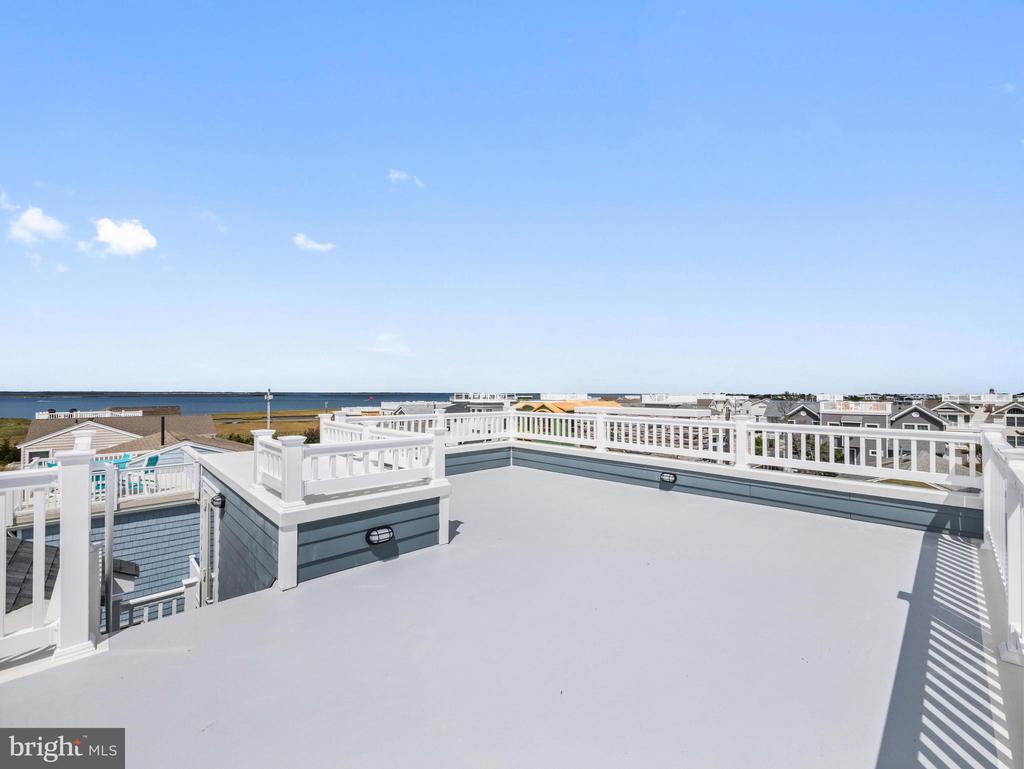 20 W JOSHUA AVENUE