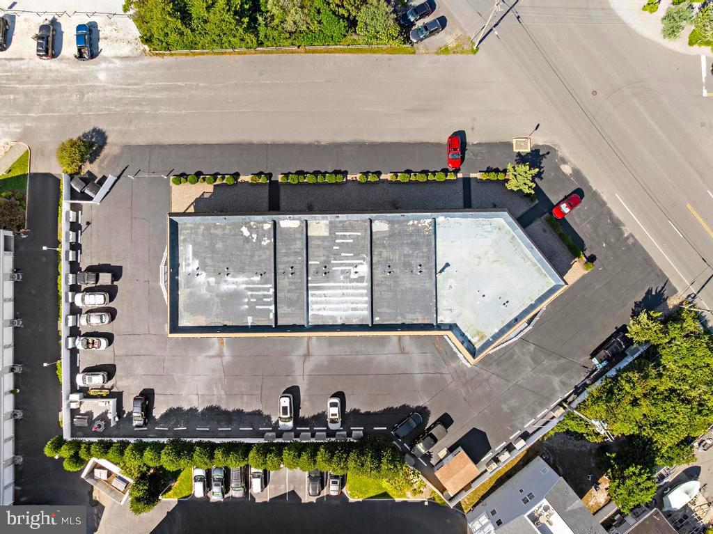401 BROADWAY Unit: 6