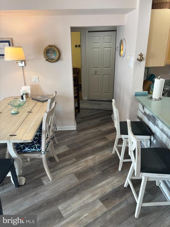 1810 CENTRAL AVENUE Unit: 15