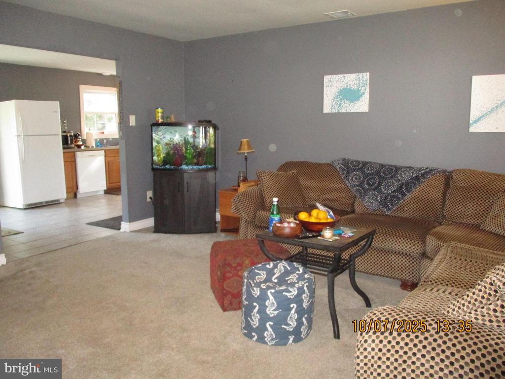 153 OAKLEAF DRIVE