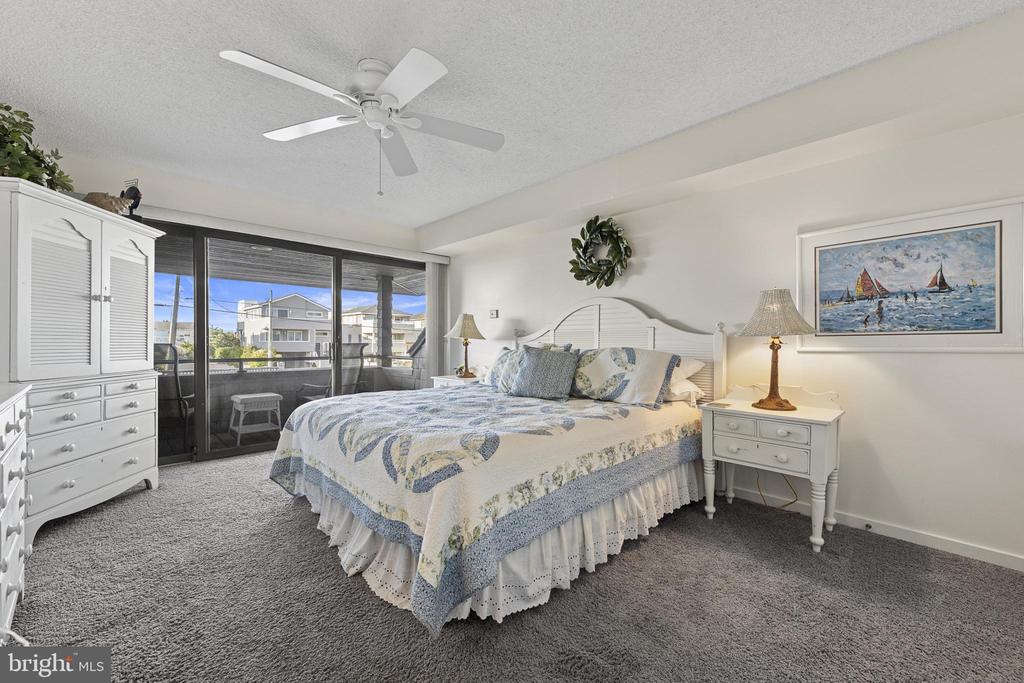 1001 OCEAN Unit: 1012