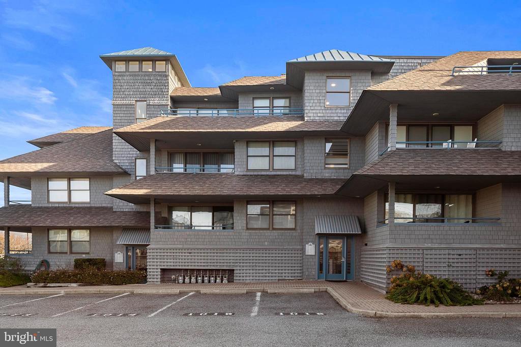 1001 OCEAN Unit: 1012
