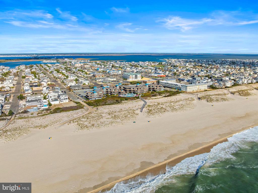 1001 OCEAN Unit: 1012