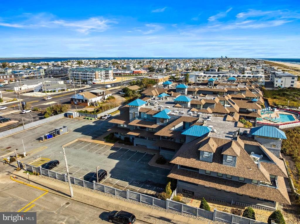 1001 OCEAN Unit: 1012