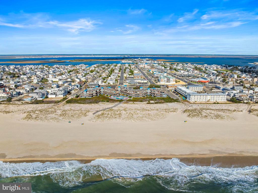 1001 OCEAN Unit: 1012