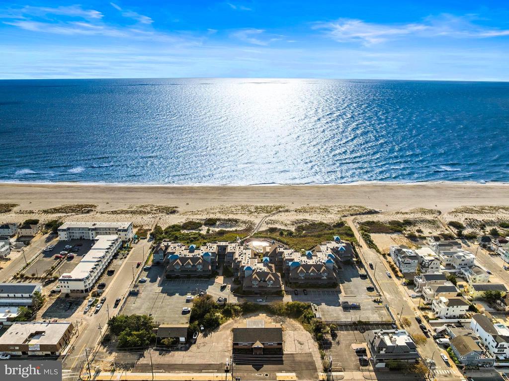 1001 OCEAN Unit: 1012